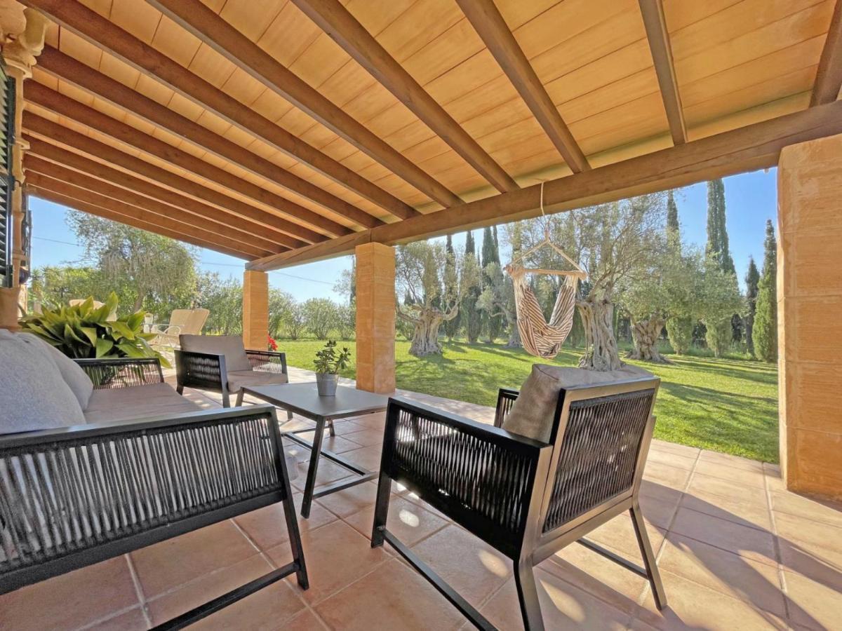 Holiday home Caseta Des Pradi Biel Lloseta